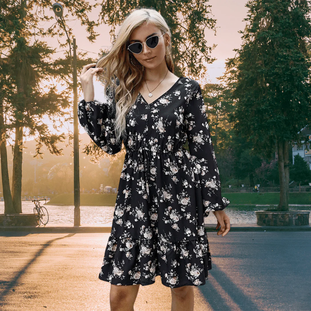 Vestito Nero Corto Boho a Maniche Lunghe - immagine 5